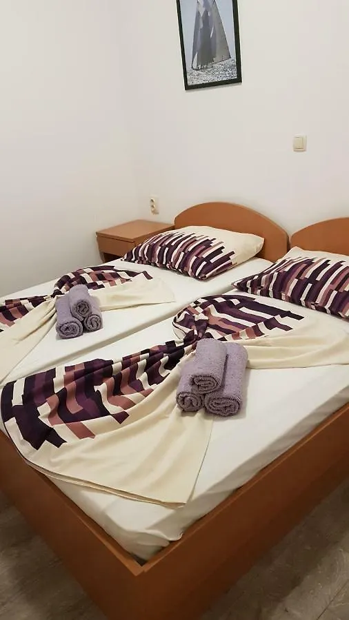 Apartmán Apartmani Luna Vir